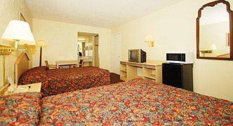 Travel Inn Beaumont 2690 Interstate 10 East