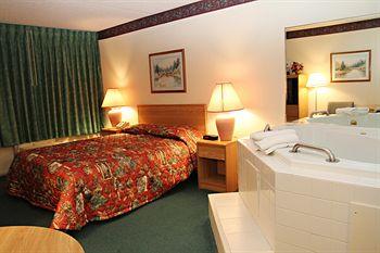 Ozark Mountain Inn Branson 1415 W Highway 76