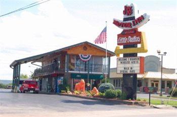 JR's Motor Inn Branson 1944 West Hwy 76