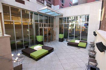 Aloft Harlem Hotel New York City 2296 Frederick Douglass Boulevard