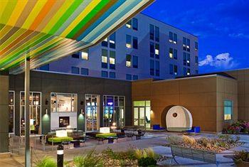 Aloft Hotel Denver Broomfield 8300 Arista Place