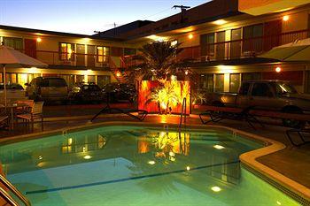 Tangerine Hotel Burbank (California) 3901 W. Riverside Drive