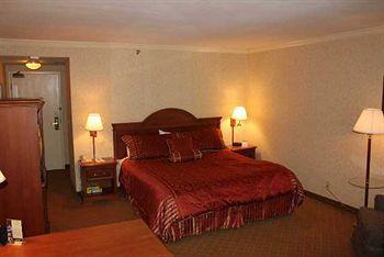 Country Inn & Suites Camarillo 1405 Del Norte Road