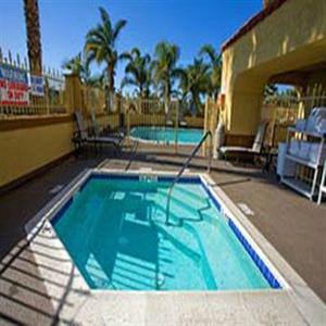 Ramada Inn by the Sea Carlsbad (California) 751 Macadamia Drive Poinsettia exit off I-5