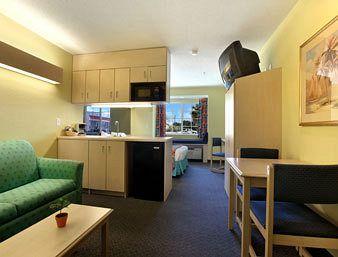 Microtel Inn & Suites High Point Thomasville (North Carolina) 959 Lake Road