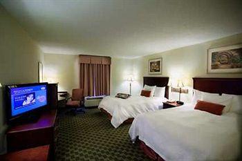 Hampton Inn Carrollton 102 South Cottage Hill Road