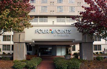 Four Points Hotel Charlotte (North Carolina) 315 East Woodlawn Road