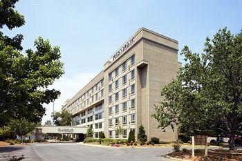 Four Points Hotel Charlotte (North Carolina) 315 East Woodlawn Road