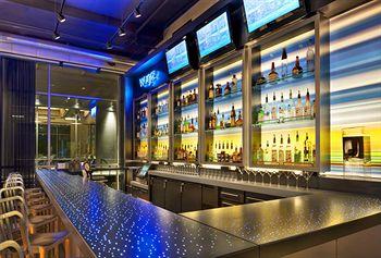 Aloft Hotel Ballantyne Charlotte (North Carolina) 13139 Ballantyne Corporate Place