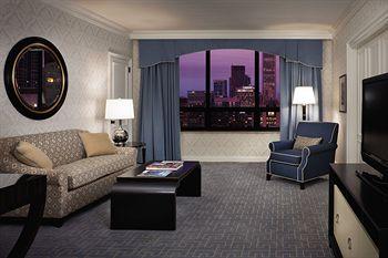 Ritz Carlton Hotel Chicago 160 E Pearson Street