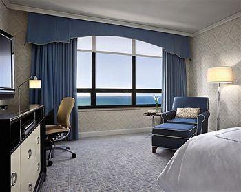 Ritz Carlton Hotel Chicago 160 E Pearson Street