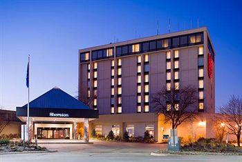 Sheraton Cleveland Airport Hotel 5300 Riverside Drive