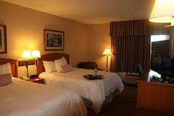 Holiday Inn Hotel & Suites Council Bluffs 2202 River Road