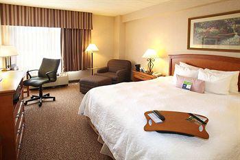 Holiday Inn Hotel & Suites Council Bluffs 2202 River Road