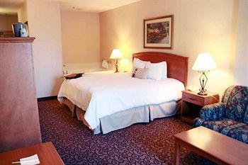 Holiday Inn Hotel & Suites Council Bluffs 2202 River Road