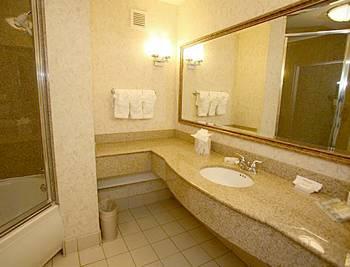 Hilton Garden Inn Fairfield (California) 2200 Gateway Court