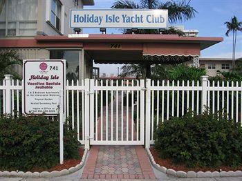 Holiday Isle Yacht Club 741 Bayshore Drive