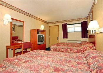 Econo Lodge Fort Lee 2143 Hudson Terrace