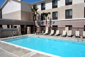 Homewood Suites Fresno (California) 6820 N Fresno St.