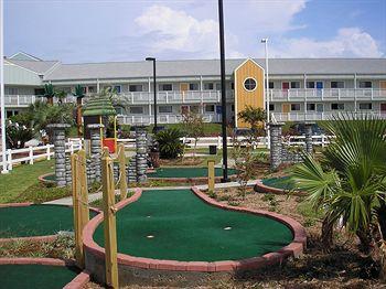 Inn at the Waterpark Galveston 2525 Jones Drive