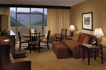 Photo of Park_Vista_DoubleTree_by_Hilton_Hotel_Gatlinburg
