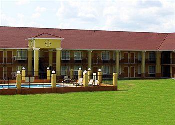 Quality Inn & Suites Greenville (Alabama) 941 Fort Dale Road