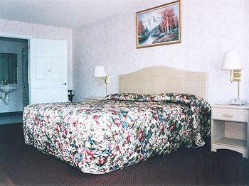 Red Carpet Inn & Suites Hammonton 700 S White Horse Pk
