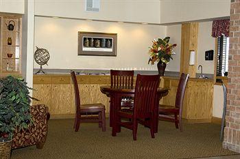 AmericInn Lodge Harrington 1259 Corn Crib Road