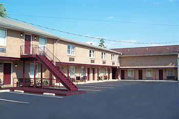 Milton Motel Hershey 1733 East Chocolate Avenue