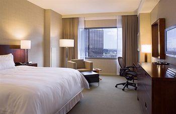 The Westin Hotel Chicago Northwest Itasca 400 Park Blvd.