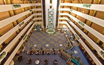 Capitol Plaza Hotel Jefferson City 415 West McCarty Street