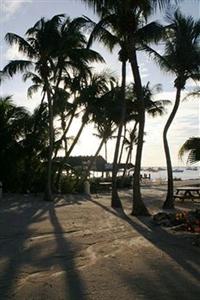 Bayside Inn Key Largo 99490 Overseas Highway