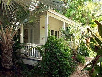 Paradise Inn Key West 819 Simonton Street