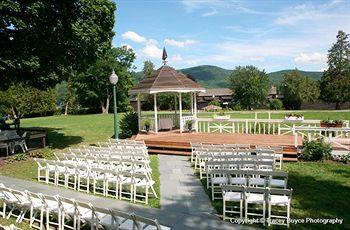 Fort William Henry Resort Lake George 48 Canada Street