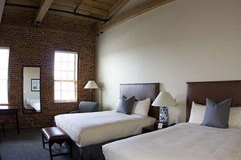 Cork Factory Hotel Lancaster (Pennsylvania) 480 New Holland Avenue Suite 3000