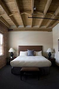 Cork Factory Hotel Lancaster (Pennsylvania) 480 New Holland Avenue Suite 3000