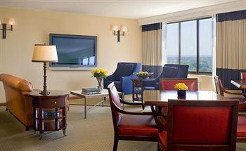 Sheraton Bucks County Hotel Langhorne 400 Oxford Valley Road