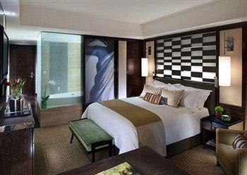 Mandarin Oriental Hotel Las Vegas 3752 Las Vegas Blvd. South