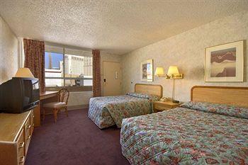 Travelodge Hotel South Strip Las Vegas 3735 Las Vegas Blvd South