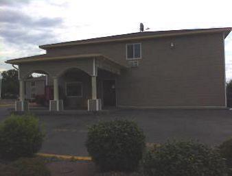 Super 8 Motel Lewiston 3120 North South Hwy.