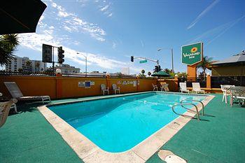 Vagabond Inn Long Beach 150 Alamitos Avenue