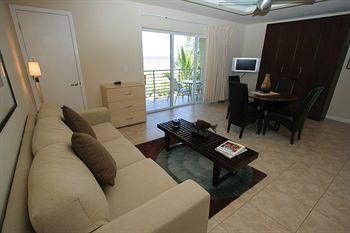 The Beach Resorts Longboat Key 3465 Gulf of Mexico Drive