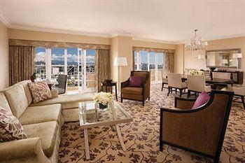 Four Seasons Hotel Beverly Hills Los Angeles 300 S Doheny Drive Los Angeles California United States