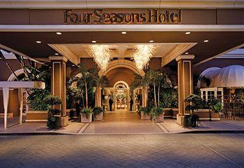 Four Seasons Hotel Beverly Hills Los Angeles 300 S Doheny Drive Los Angeles California United States