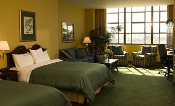 Sheraton Hotel & Suites City Center Saint Louis 400 South 14Th Street