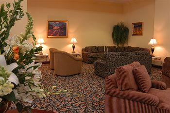 Parkway Hotel Saint Louis 4550 Forest Park Blvd.