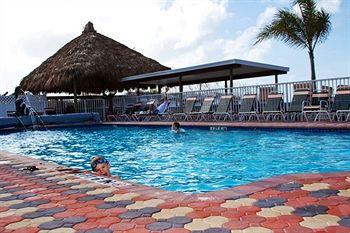 Plaza Beach Hotel Saint Pete Beach 4506 Gulf Boulevard