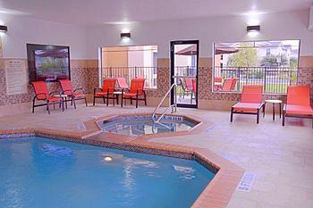 Best Western Inn & Suites Palo Alto San Antonio 12507/ 2926 SW Loop 410