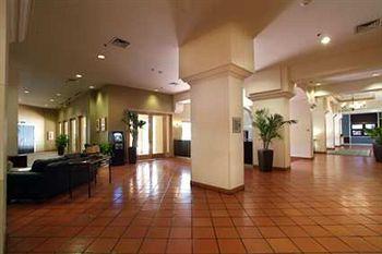 Doubletree Hotel Downtown San Antonio 502 West Durango