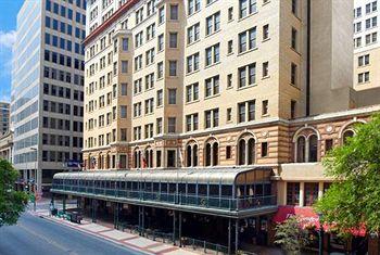 Sheraton Gunter Hotel San Antonio 205 East Houston Street